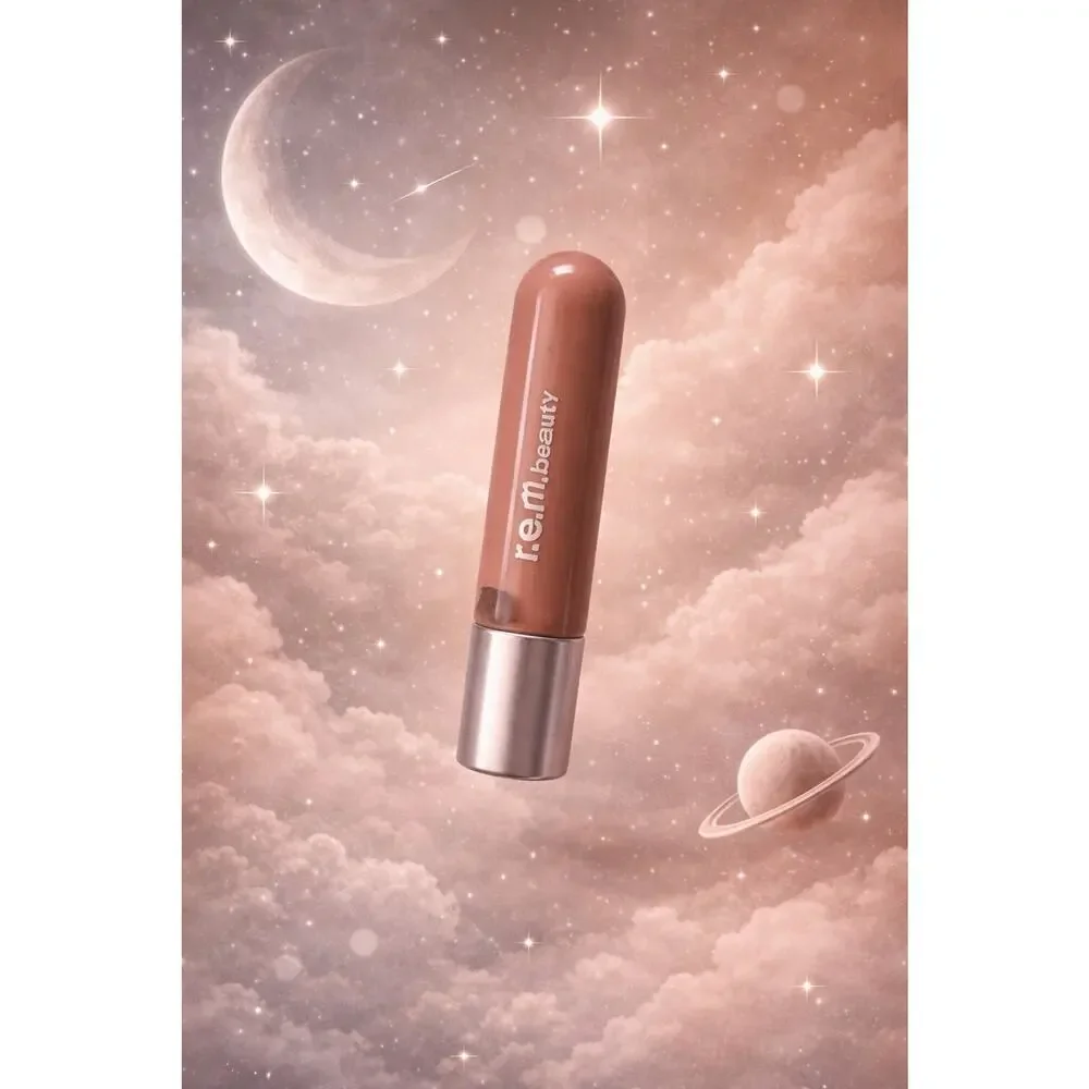 r.e.m. beauty On Your Collar Plumping Lip Gloss VCR High Shine Minty Vegan